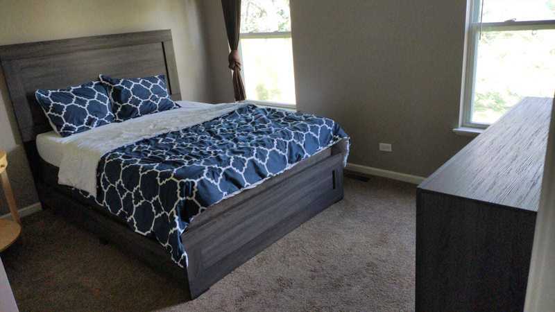 roommates in Aurora Private Bed room - Female Aurora - cirtru.com