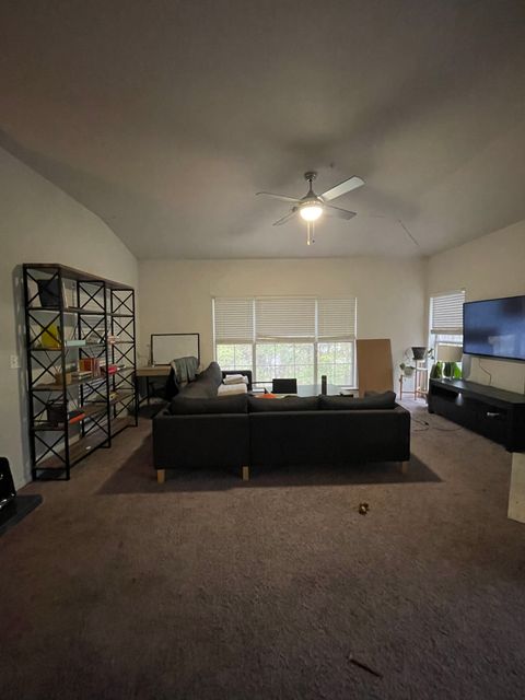 roommates in Austin Private Room in 3Bed.2Bath - cirtru.com