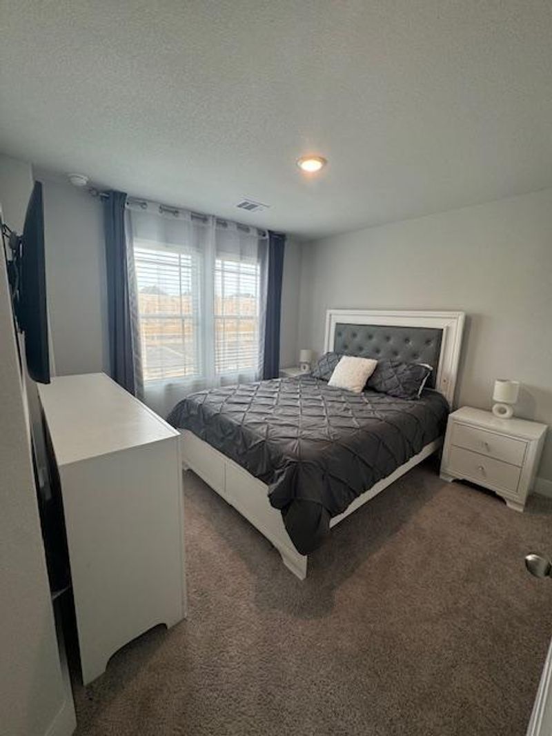 roommates in Undisclosed, Houston, TX 77045 Houston House with Television. Comfortable & cozy (id. 11733) - cirtru.com