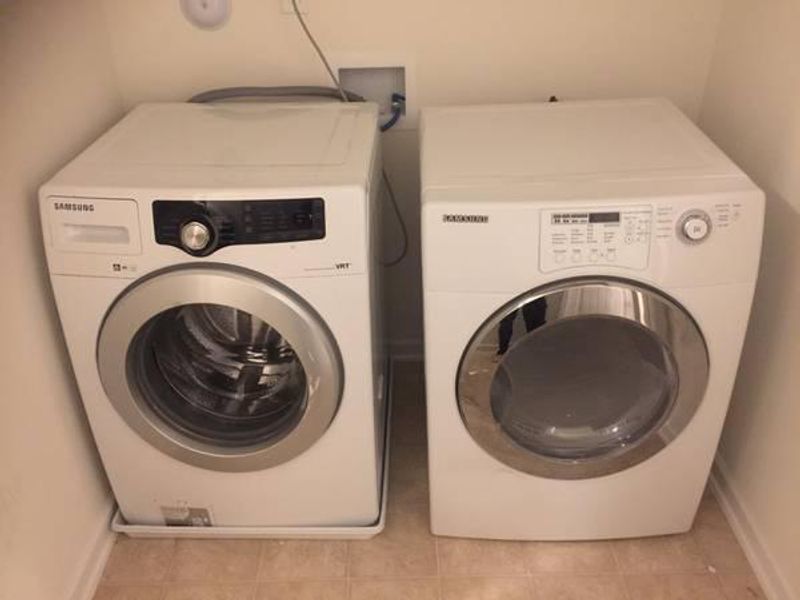 roommates in Raleigh Private Room in 4Bed.3Bath - cirtru.com