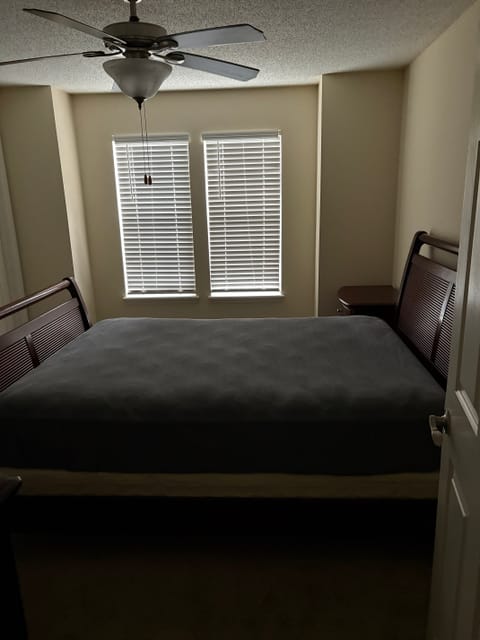 Room2Bed.2Bath