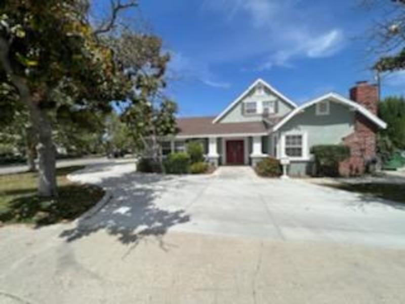 roommates in Claremont Private Room in 3Bed.2Bath - cirtru.com