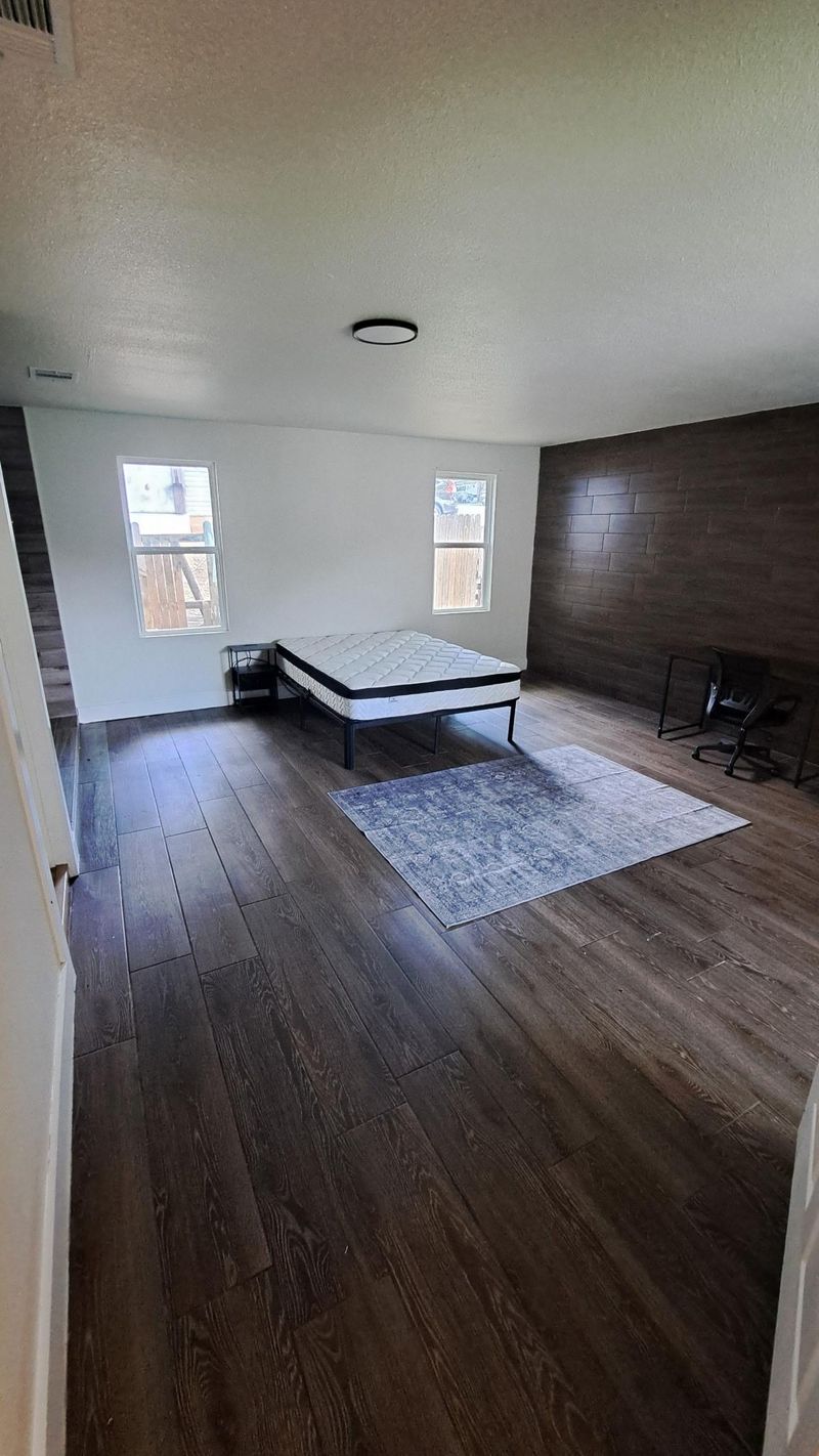 No Move-In Fee + All Utilities Included!  Newly Renovated South Austin Home | Modern Finishes |  Work-from-Home Friendly |  Minutes from Downtown (id. 12977)