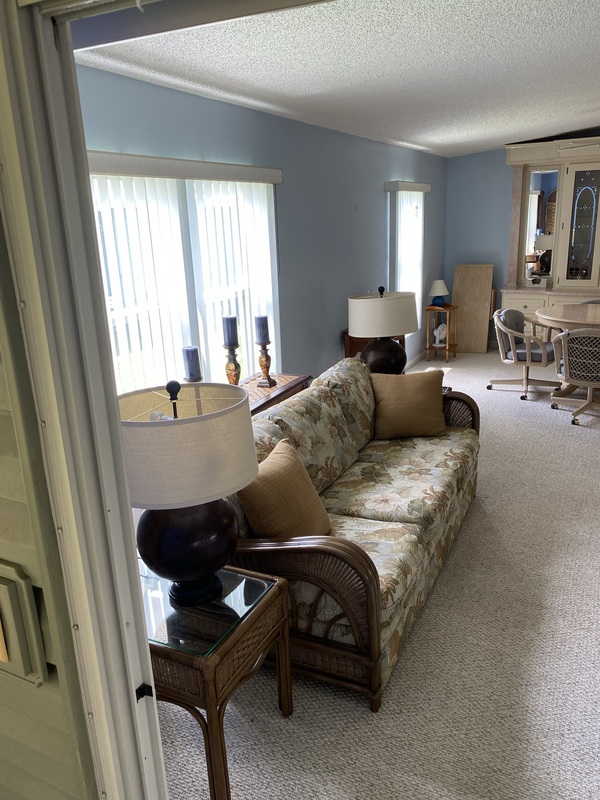 roommates in Winter Haven 55+ community. Fully furnished. - cirtru.com