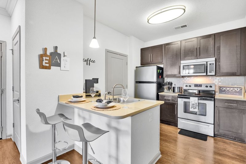 roommates in Huntersville Entire Place 1Bed.1Bath - cirtru.com