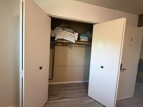 newly renovated Huntington Beach Home (id. 33211)