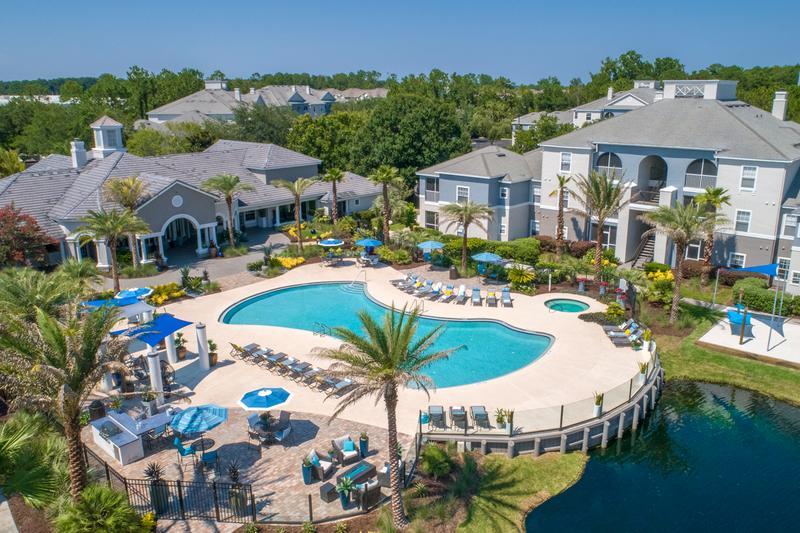 roommates in Jacksonville Private Room in 2Bed.2Bath - cirtru.com