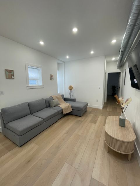 Entire Place 2Bed.1Bath