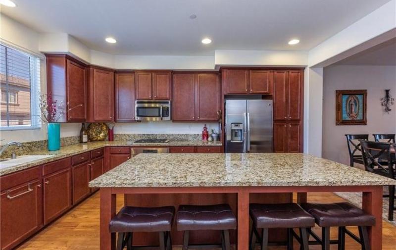 roommates in Murrieta Private Room in 4Bed.4Bath - cirtru.com