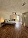 Spacious & Quiet North Houston Fully Furnished Rooms • Easy commute to Ship Channel, Baytown Plants & I-10 • Relaxing Back Patio with tv• Bonus Community Space • All Utilities Included (id. 27232)