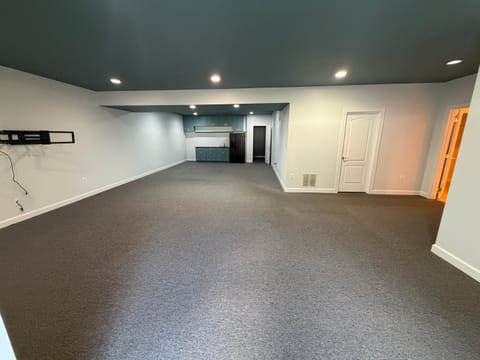 roommates in Brambleton Entire Place 1Bed.1Bath - cirtru.com