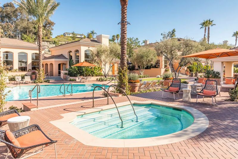 roommates in Mission Viejo Room2Bed.2Bath - cirtru.com