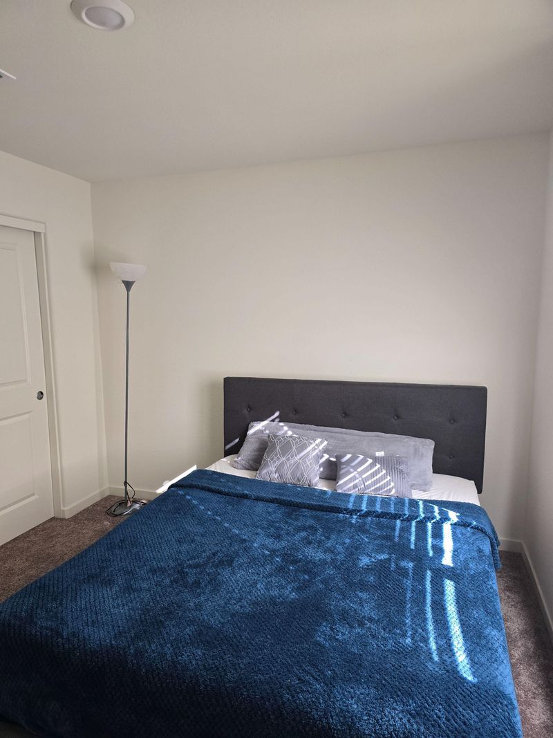 roommates in Undisclosed, Florence, AZ 85132 Florence Home, a 2 minute walk to transit stop Main St. / Adamsville Rd. (id. 30347) - cirtru.com