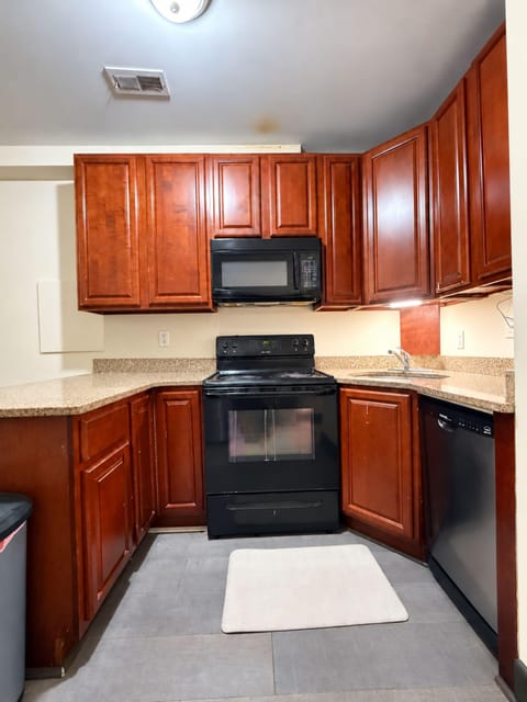 roommates in Undisclosed, Philadelphia, PA 19121 Temple University Home (id. 47382) - cirtru.com