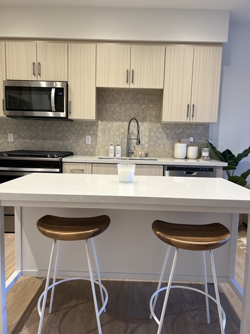 roommates in Irvine Private Room in 2Bed.2Bath - cirtru.com