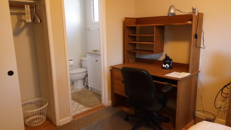 Private Room in 3Bed.2Bath