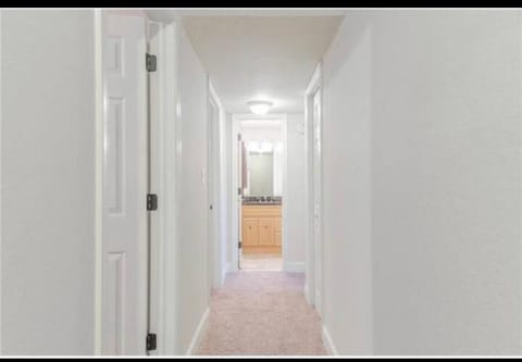 roommates in Undisclosed, Dunwoody, GA 30360 Live in Dunwoody (id. 45119) - cirtru.com