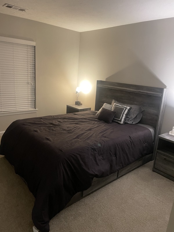 Private Room in 3Bed.2Bath