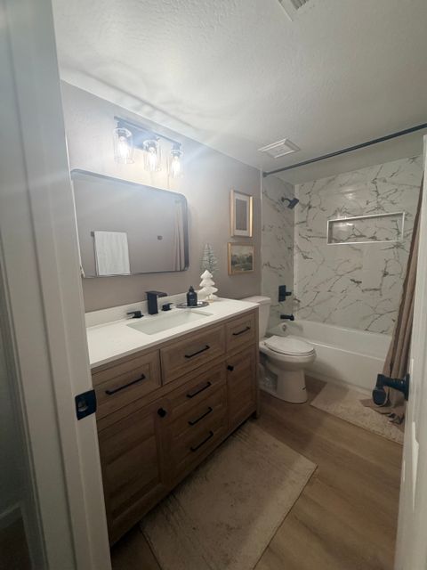 Private Room in 2Bed.2Bath