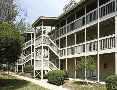 roommates in Chapel Hill Private Room in 2Bed.2Bath - cirtru.com