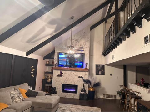roommates in Undisclosed, Richland Hills, TX 76118 Richland Hills Home (id. 37076) - cirtru.com