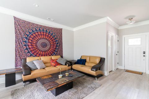 Lincoln Heights Home, a 2 minute walk to transit stop Kennesaw Dr & Newland Rd (id. 14344)