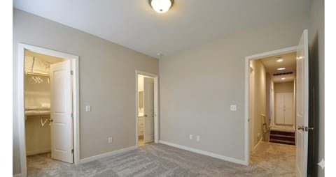 Shared Room in 2Bed.1Bath