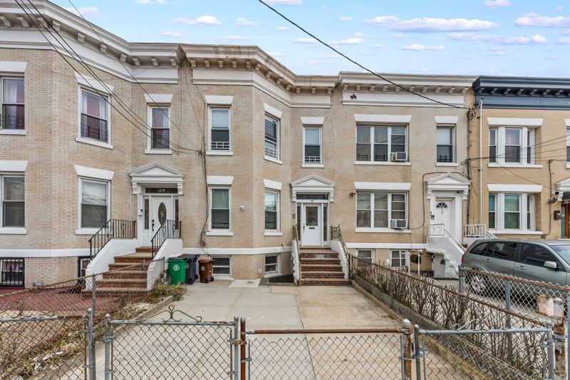 roommates in New York City Entire Place 3Bed.1Bath - cirtru.com