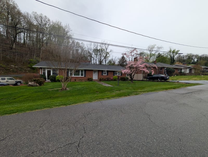 Entire Place 3Bed.1.5Bath