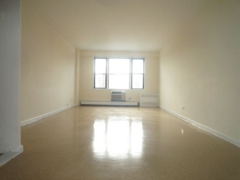 roommates in Queens Room Available in Queens - cirtru.com