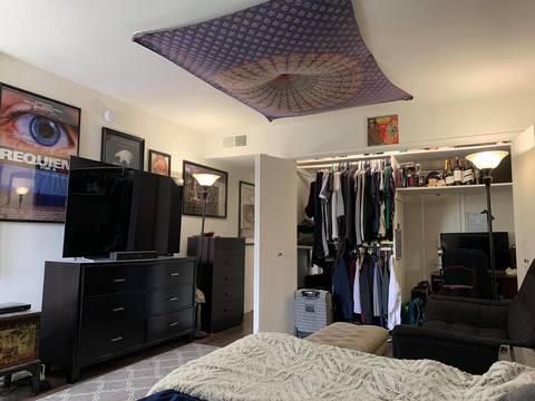 roommates in Los Angeles Private Room in 3Bed.3Bath - cirtru.com