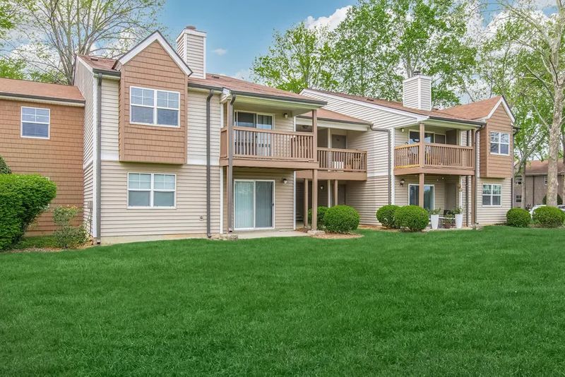 roommates in Franklin Private Room in 2Bed.2Bath - cirtru.com