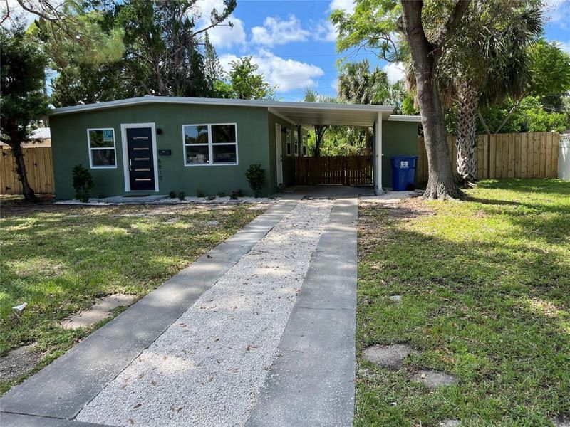 roommates in St. Petersburg Private Room in 2Bed.1Bath - cirtru.com