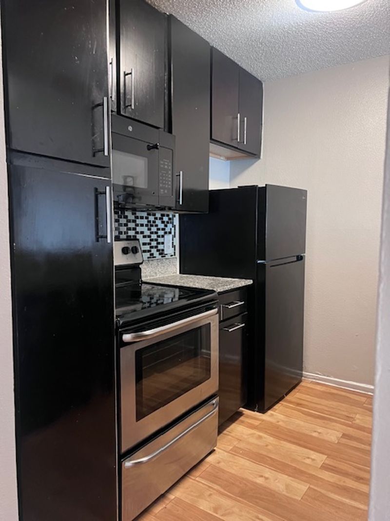 roommates in Austin Entire Place 1Bed.1Bath - cirtru.com