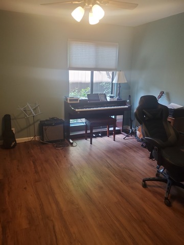 roommates in Sacramento Private Room in 2Bed.1Bath - cirtru.com