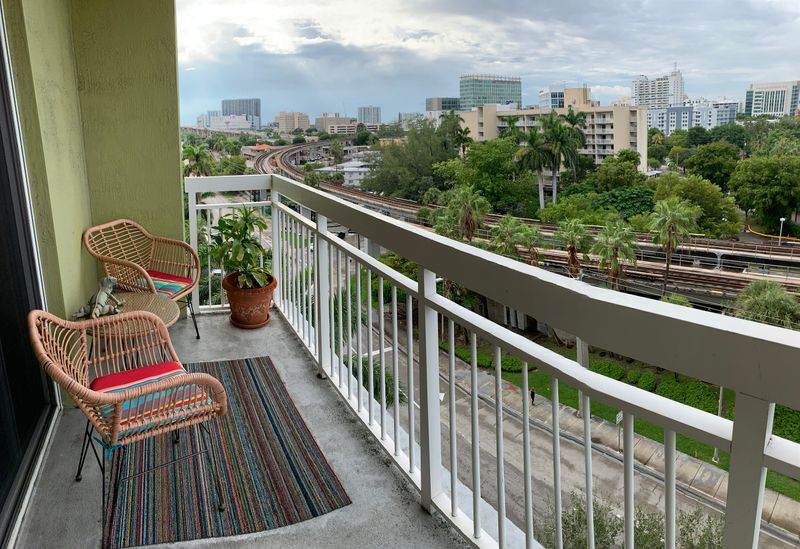 Private Room in 2Bed.2Bath