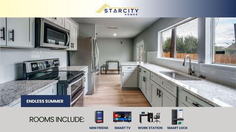 LUXURY ROOMS  Modern & Large San Antonio Home by StarCity Homes! | Endless Summer (id. 20055)
