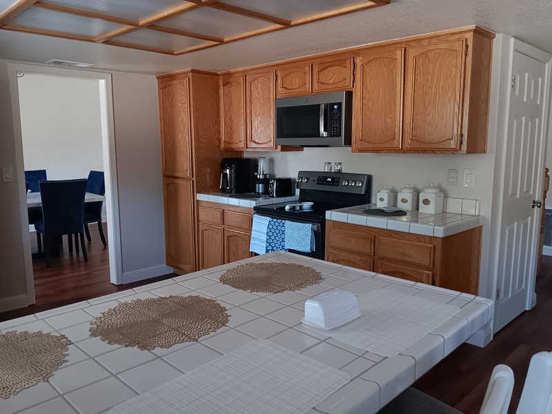 roommates in Elk Grove Private Room in 1Bed.1Bath - cirtru.com