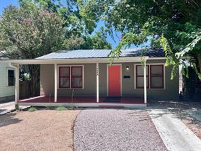 Entire Place 4Bed.3Bath