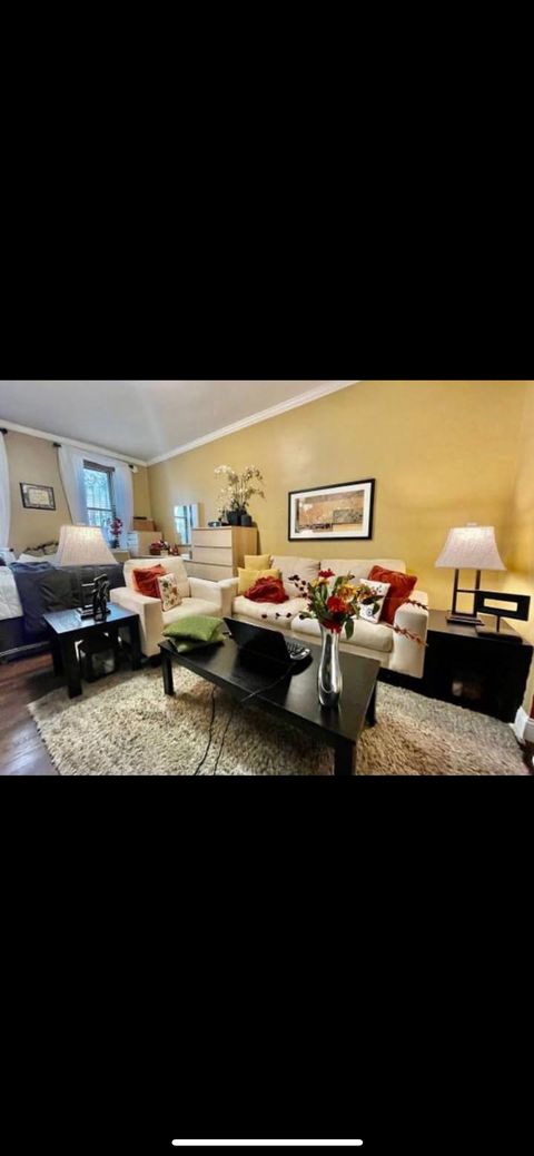 roommates in Sacramento Room1Bed.1Bath - cirtru.com