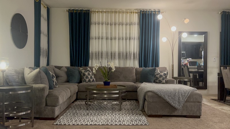 Private Room in 3Bed.2.5Bath