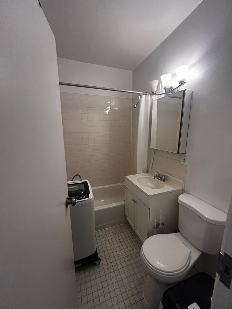 roommates in New York City Entire Place 2Bed.1Bath - cirtru.com