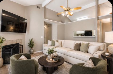 Private Room in 3Bed.2Bath