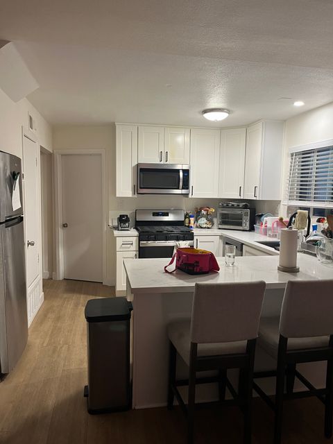 Private Room in 6Bed.3Bath