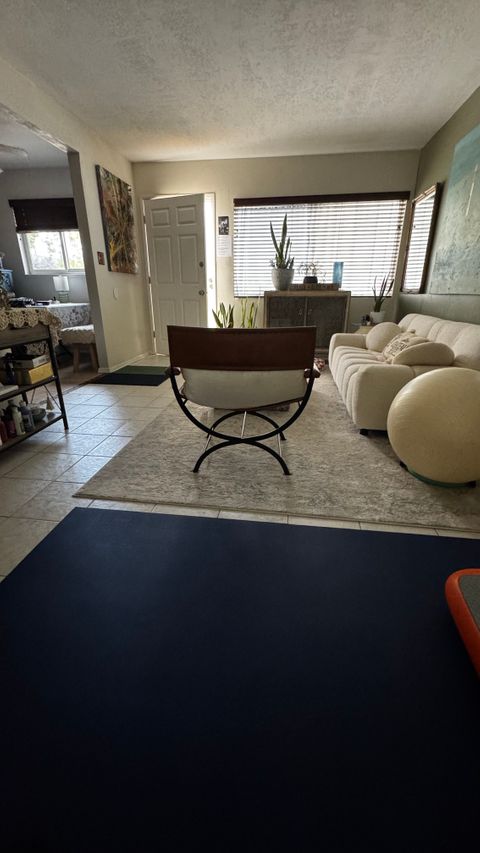 Private Room in 2Bed.1Bath