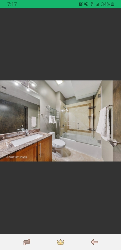 Private Room in 3Bed.3Bath