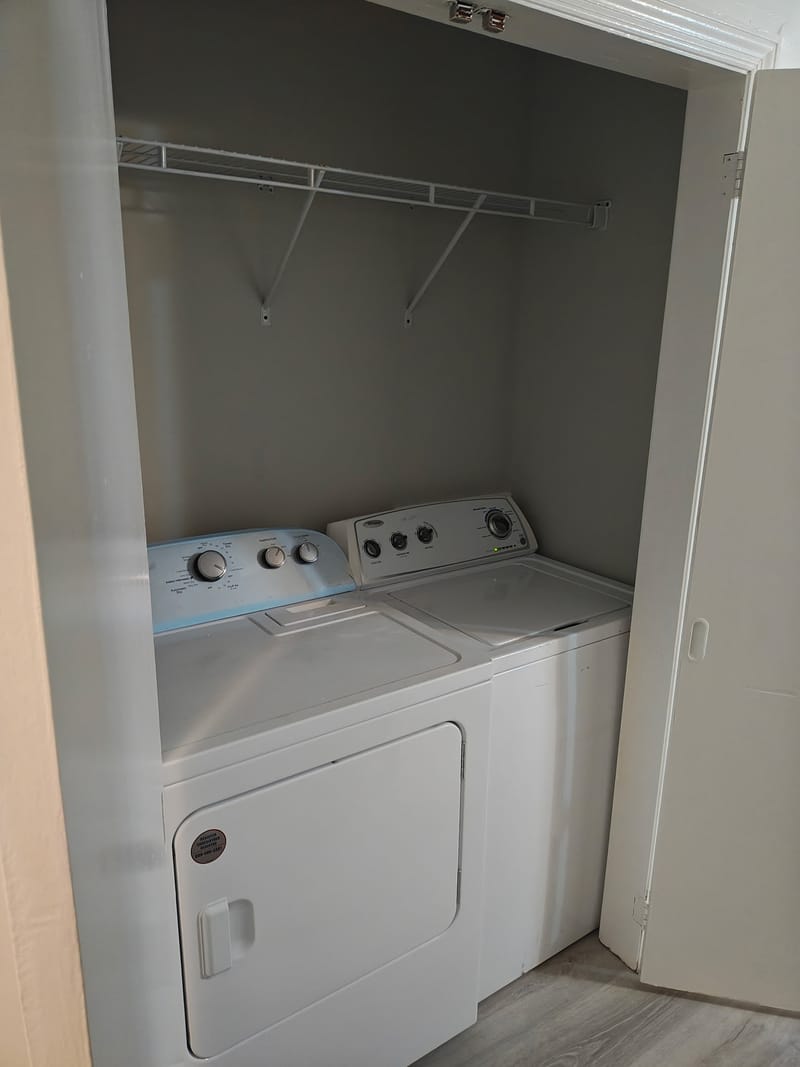 Private Room in 3Bed.2Bath