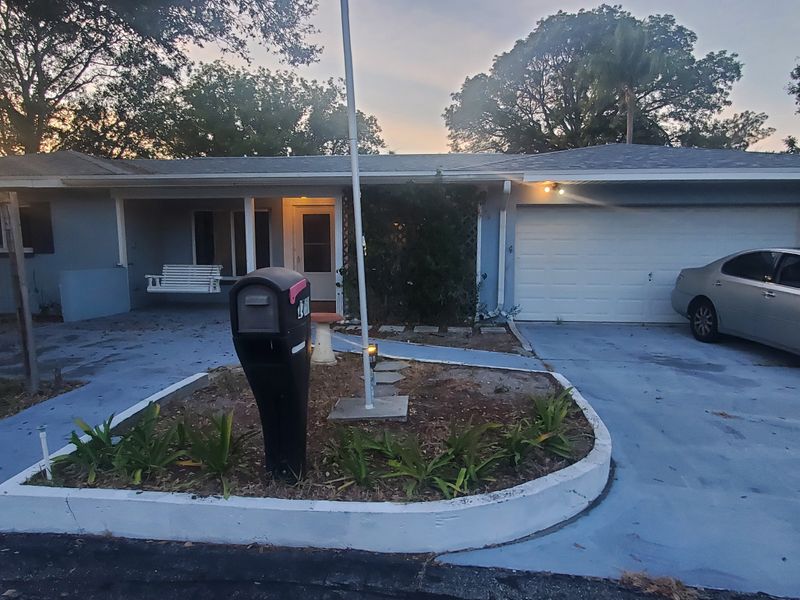 roommates in Clearwater Private Room in 2Bed.1.5Bath - cirtru.com