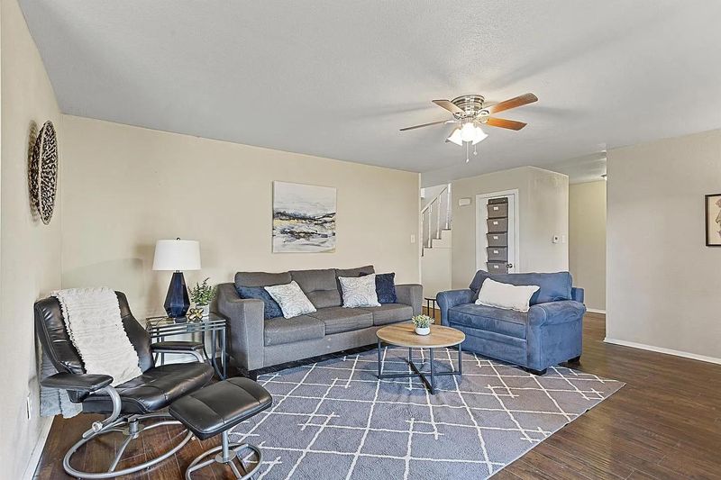 roommates in Undisclosed, Fort Worth, TX 76116 Spacious Benbrook Home |  Private Rooms + Workspace |  Backyard |  Modern Kitchen |  Near Benbrook Lake (id. 13392) - cirtru.com