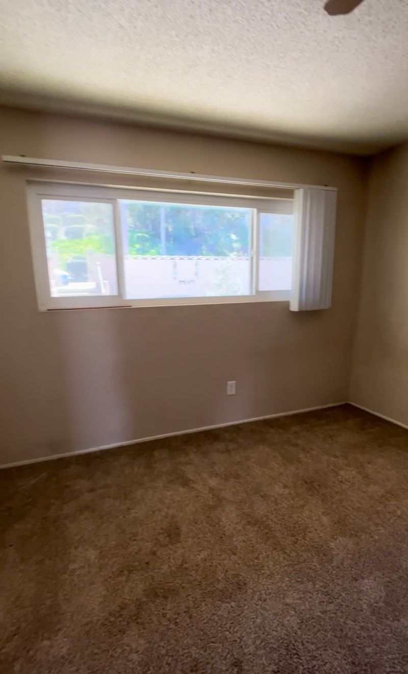 roommates in La Mesa Private Room in 2Bed.2Bath - cirtru.com